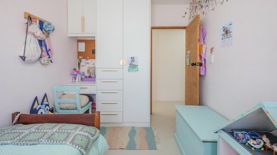 6 Bedroom Property for Sale in Agulhas Western Cape